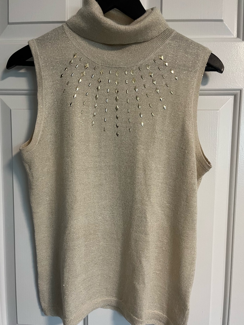 Ellen Tracy Cream Metallic Sleeveless Turtleneck with Gold Studs and Gold Flecks